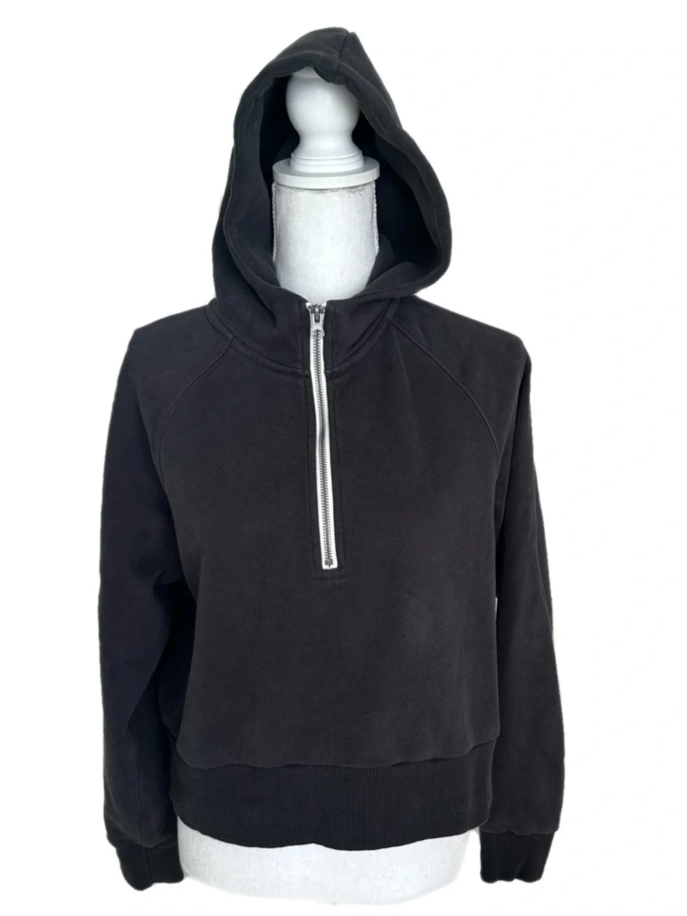 Vuori Women's Restore Relaxed Half-Zip Hoodie Washed Black Small Soft Comfy - Picture 4 of 8